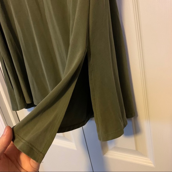 Like New LLR Perfect T - Picture 3 of 6